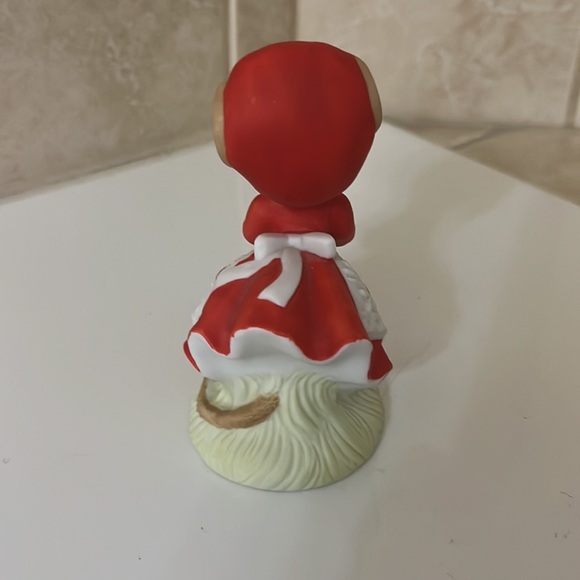 Enesco Imports Ceramic Valentine Mouse, Circa 1983 - Picture 2 of 5